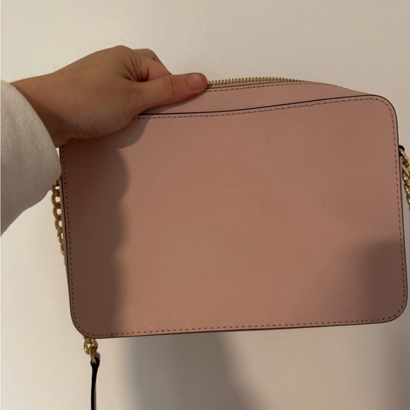 Michael Kors Blush Crossbody Bag with Gold Chain - Picture 3 of 4
